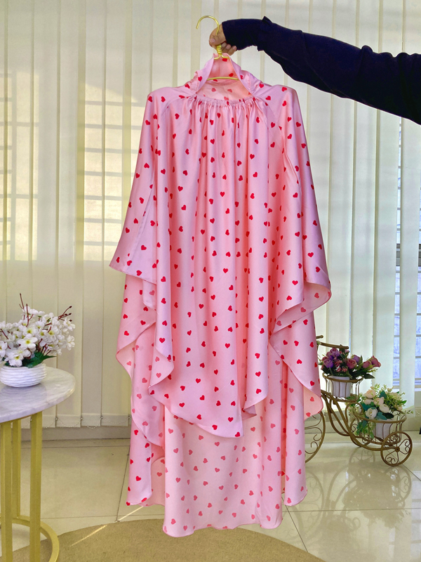 ZWAIRIYA KHIMAR HEART PRINT