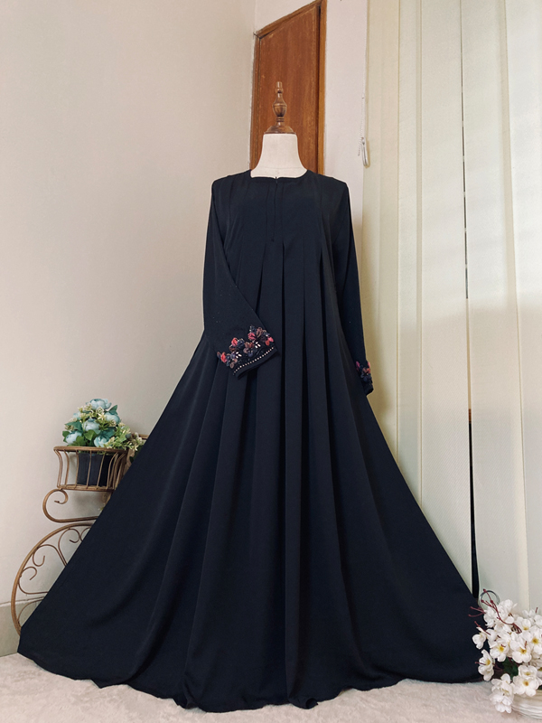 ANABIYA GOWN