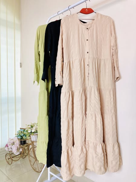 ARIBA GOWN TEXTURED