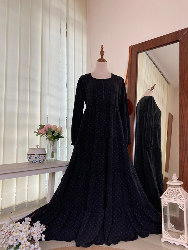 ARIBA GOWN BLACK POPCORN