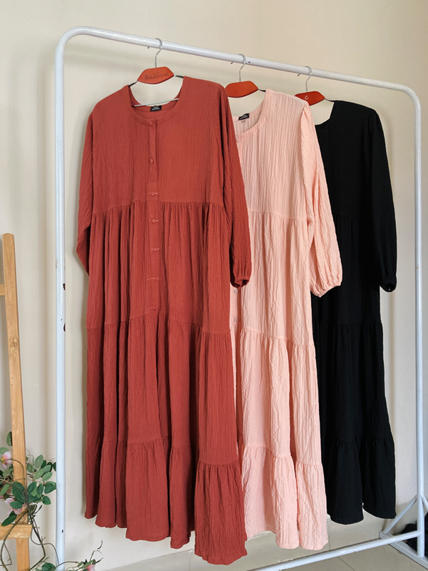 LABIBA GOWN