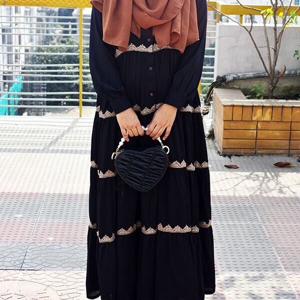 ARIBA GOWN WITH LACE