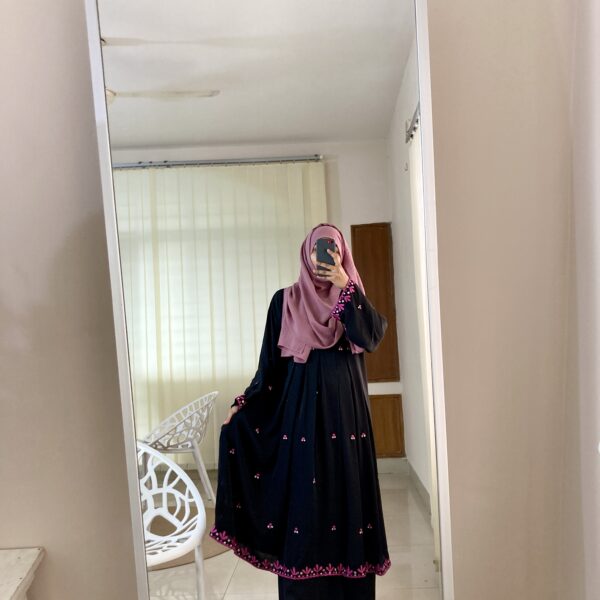 MALAIKA KURTI EMBROIDERY