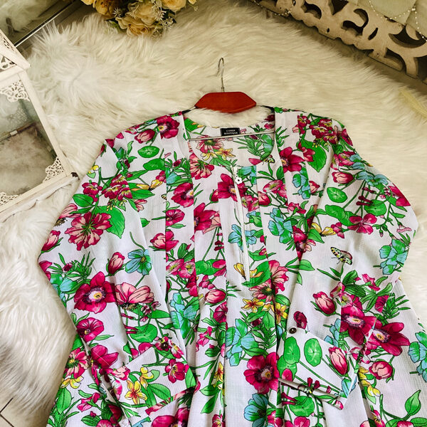 NAFIA GOWN WHITE PRINT