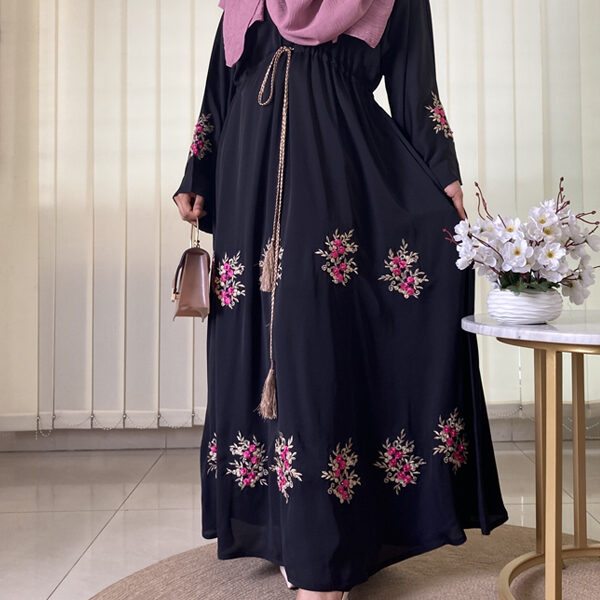 UNAIZA EMBROIDERY GOWN